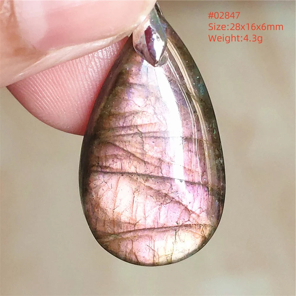 Labradorite Teardrop Pendant — A Soothing Blue Gemstone, close-up detail