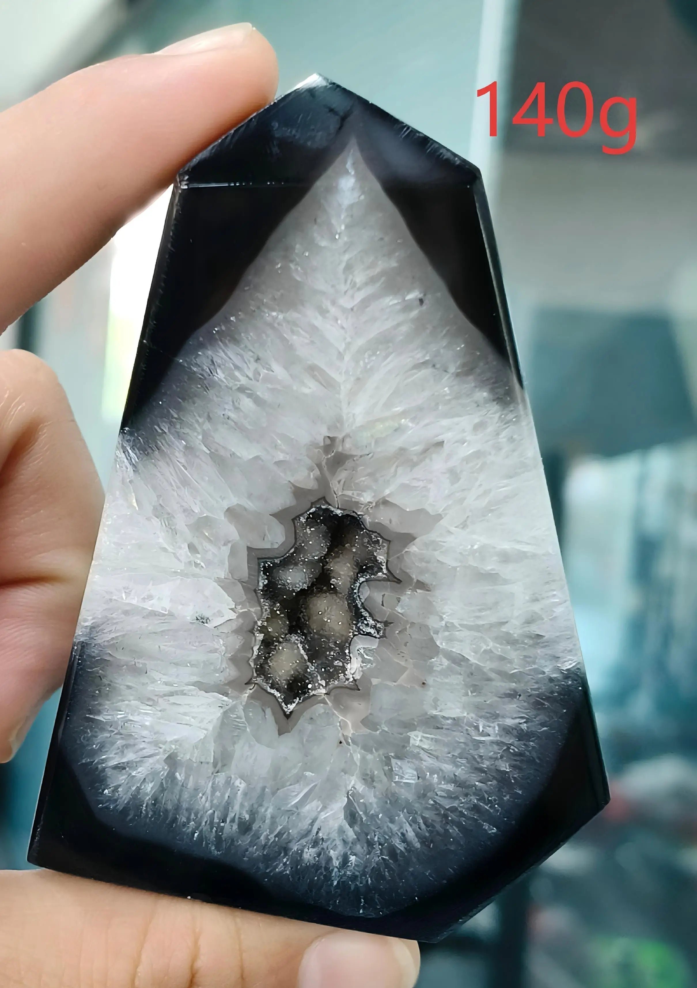 Black Agate Geode Point 102g — Elegant Home Decor, thoughtful detail