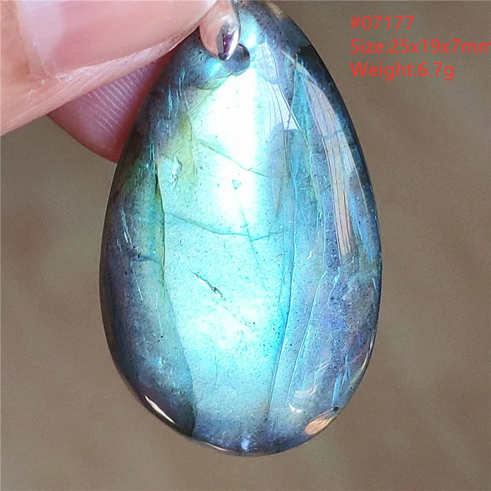 Labradorite Teardrop Pendant — A Soothing Blue Gemstone, fine detail