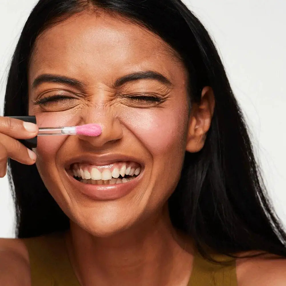 Liquid Blush & Highlighter — Radiant Glow, close-up detail
