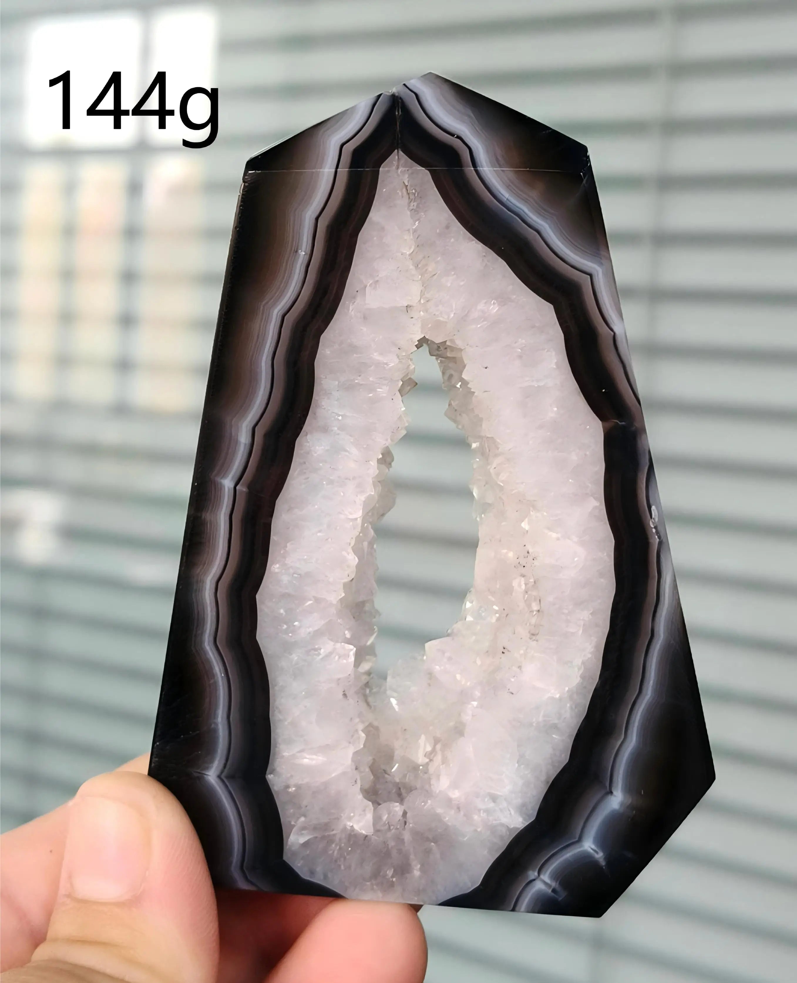 Black Agate Geode Point 102g — Elegant Home Decor, in use