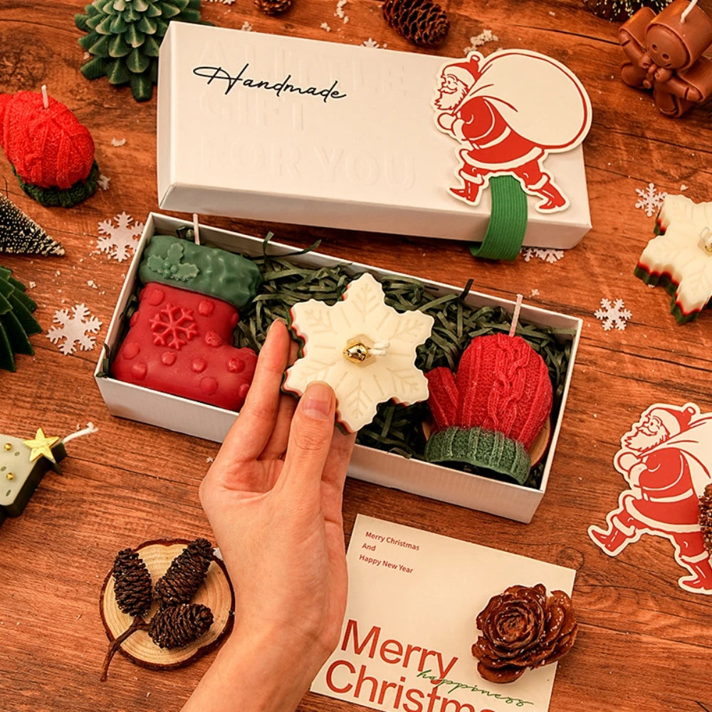 Christmas Candle Gift Set — Aromatic Holiday Decor, soft texture detail